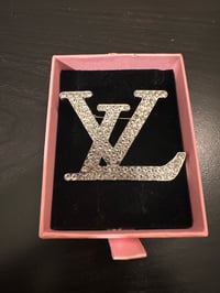 Silver LV brooch (big)