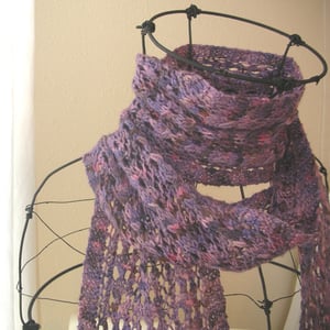 Image of Beehive Lace Scarf Knitting Pattern