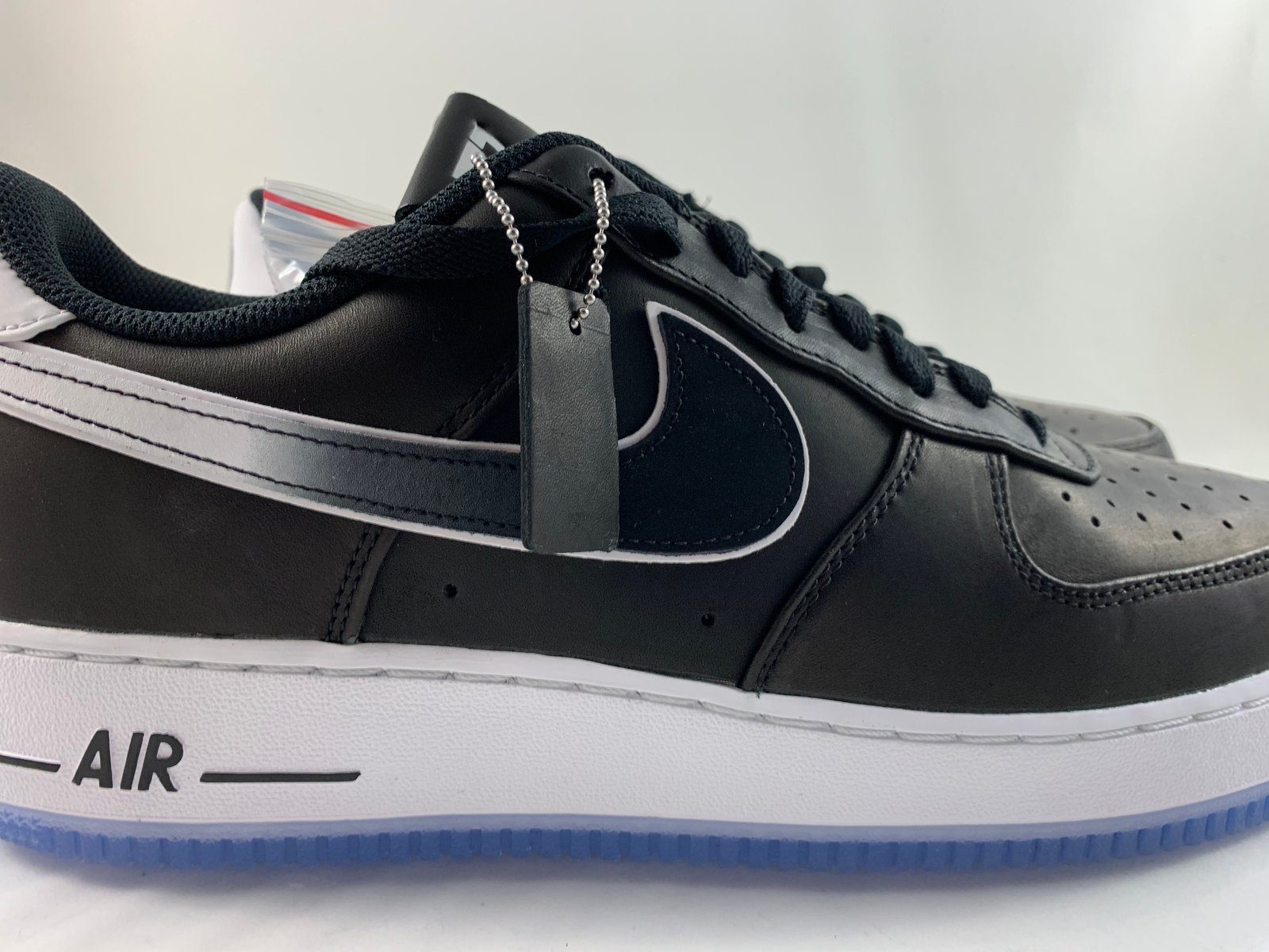 true to 7 sneakers