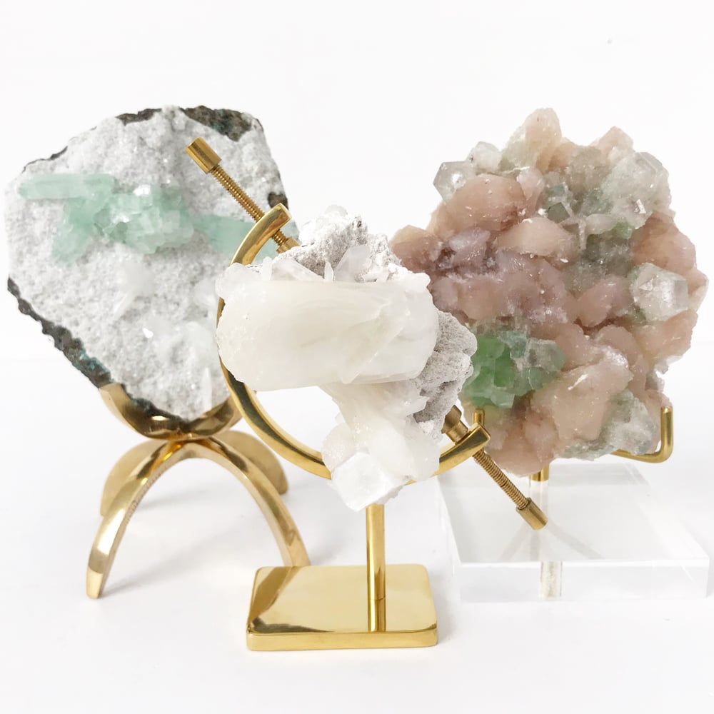 Image of Zeolite no.07 Sugarplum Collection Brass Arc Pairing