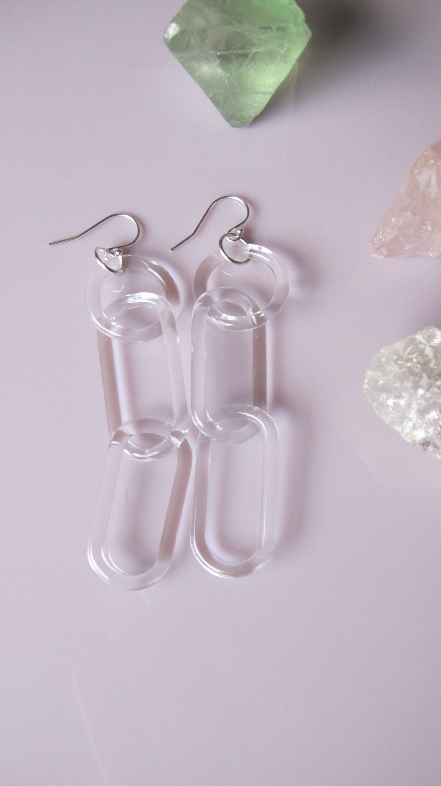 crystal clear earrings (o00)
