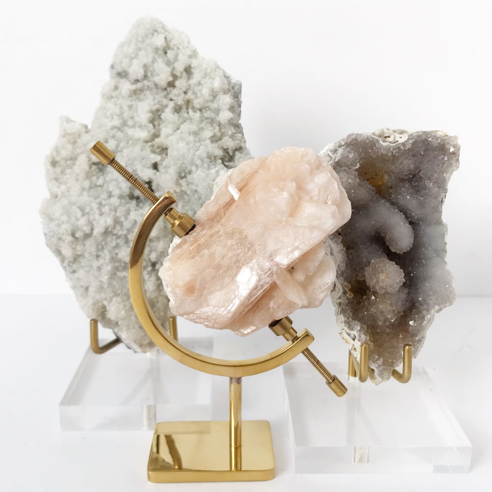 Image of Prehnite no.25 Sugarplum Collection Lucite Pairing
