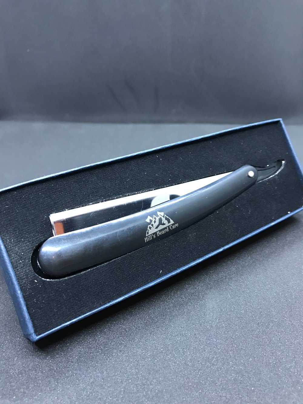 Image of Straight Razor 