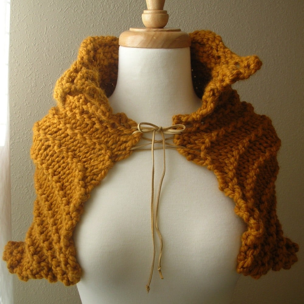 Image of Fairy Tale Capelet Knitting Pattern