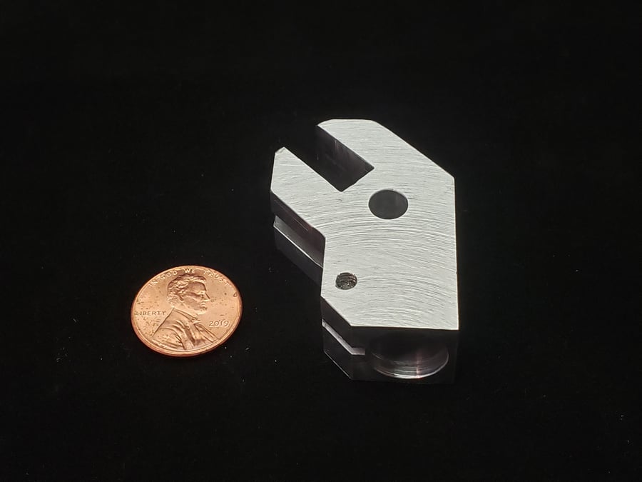 Image of replacement block for 400 & 100 size retracts