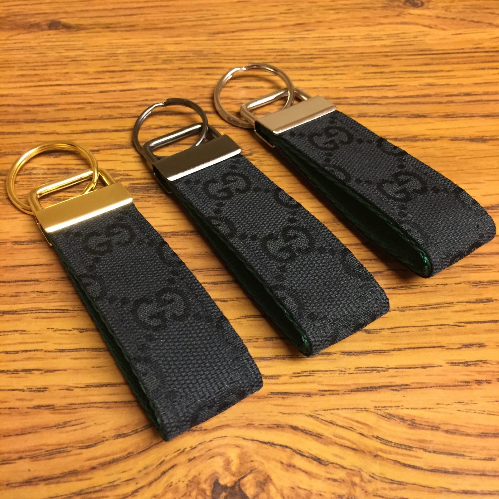 gucci leather keychain