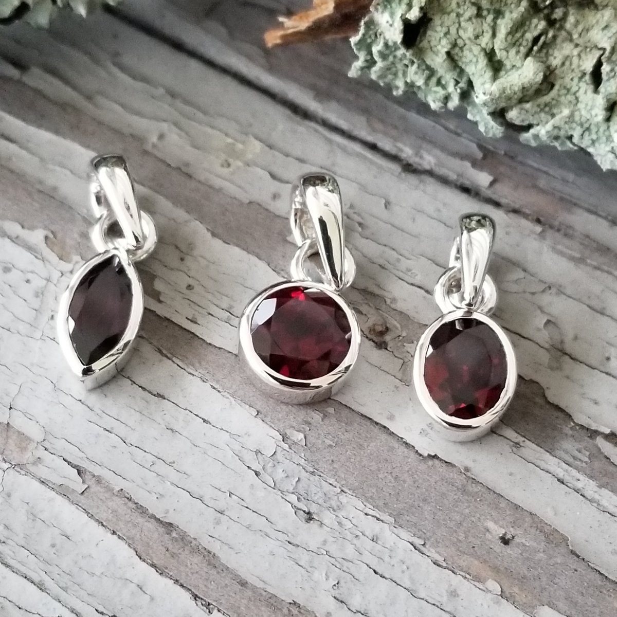 Image of Classic Facet - Garnet Pendant in Sterling Silver