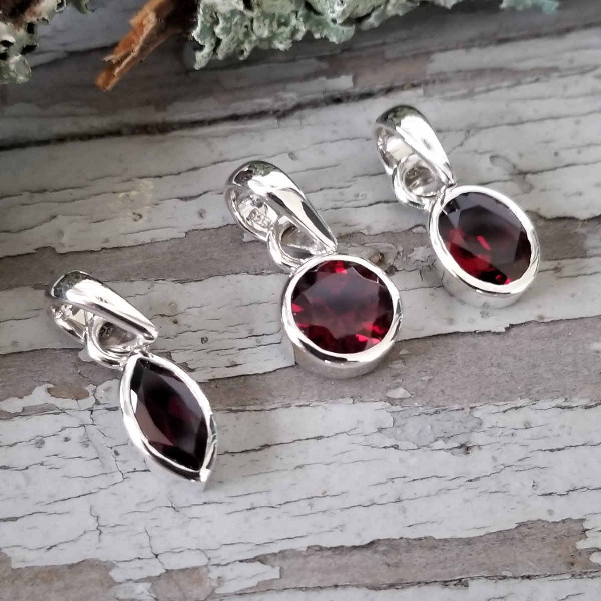 Image of Classic Facet - Garnet Pendant in Sterling Silver