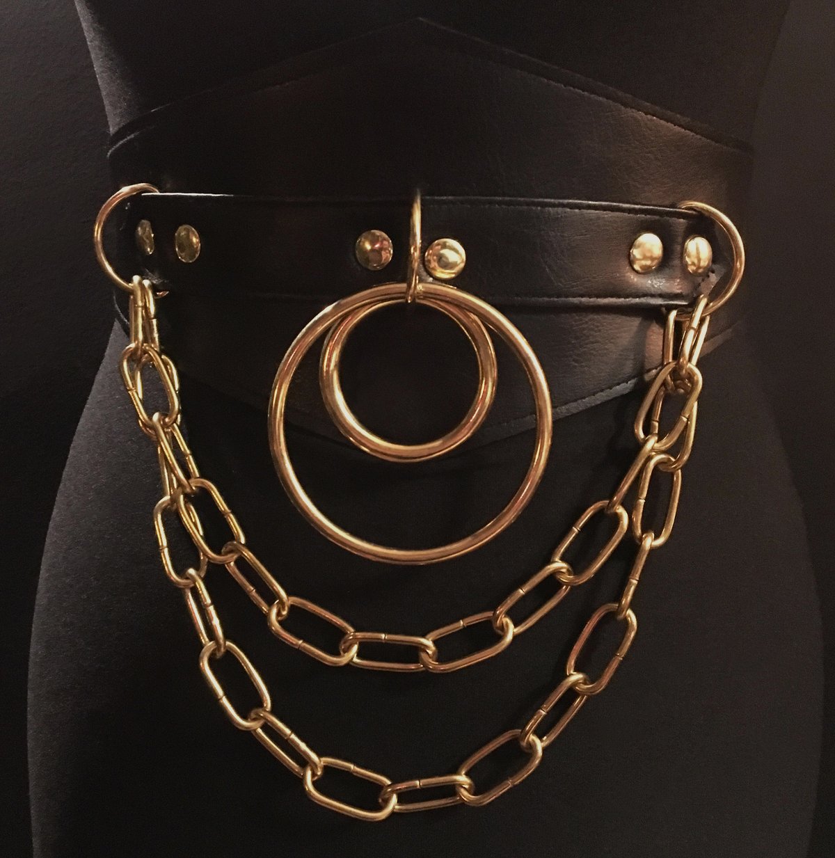 Ring & Chain Detail Waist Belt