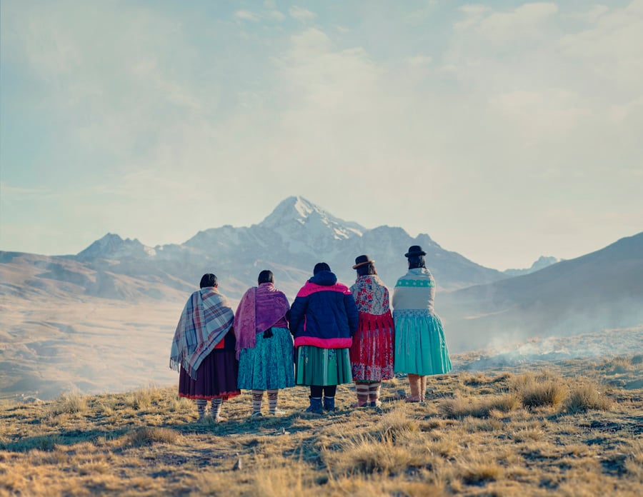 Image of Cholitas Escaladoras - Pachamama