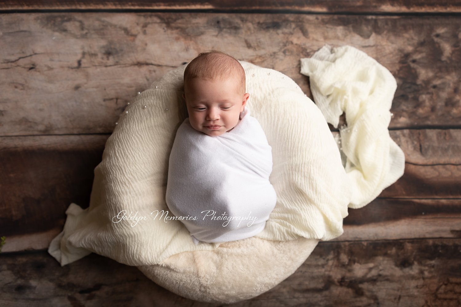 Image of 2025 Newborn Studio Session Non-Refundable Deposit