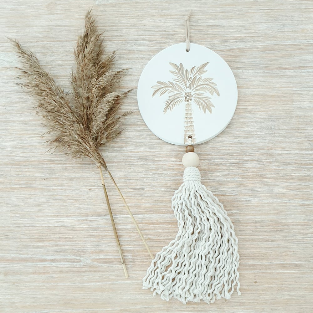 Image of Endless summer Palm Tassel - White/natural