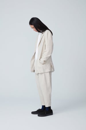 Image of TRAN - 雙褶簡約九分褲 (卡其)