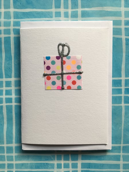 Image of Silver Bow Dotty Present