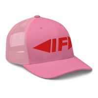 Image 5 of casquette rose et rouge IF