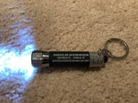 Image 4 of  Pen and Keychain Flashlight Set