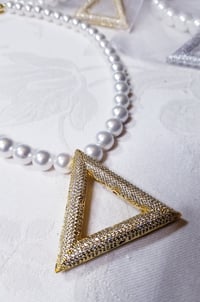 Image 3 of Pyramid Pearls