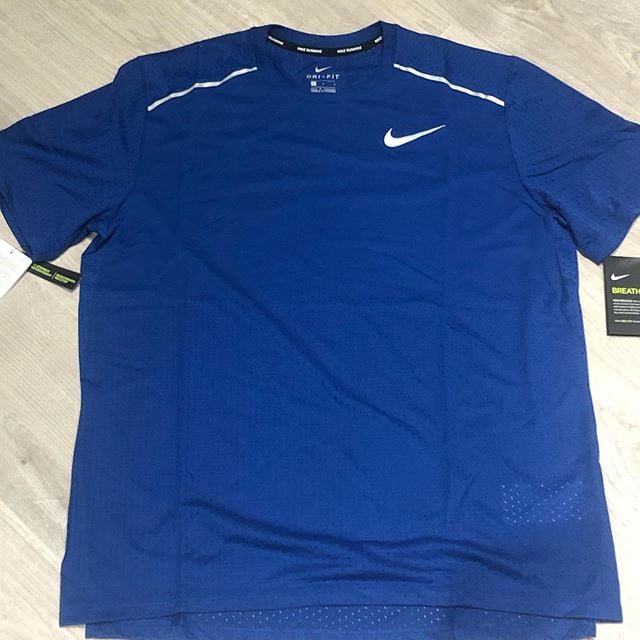 Image of Nike Breathe Tee