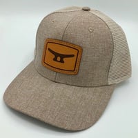 Brown leather patch/slate beige cap