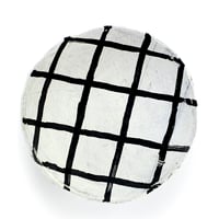 Image 2 of Grid pattern papier mache plate (large)
