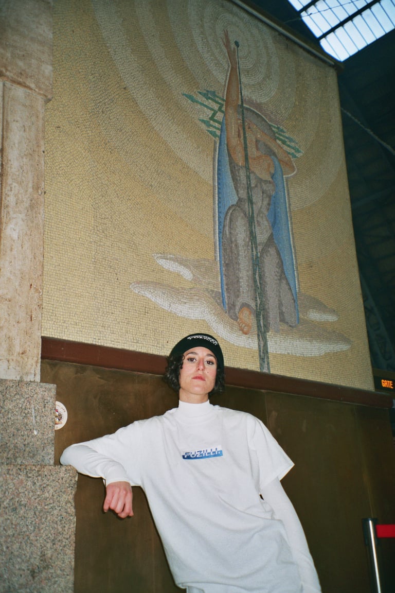 BOXLOGO WHITE TEE Image 2