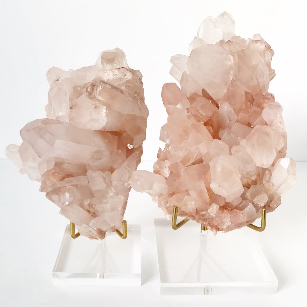 Image of Pink Quartz no.95 + Lucite and Brass Stand