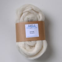 Image 2 of Wool - undyed