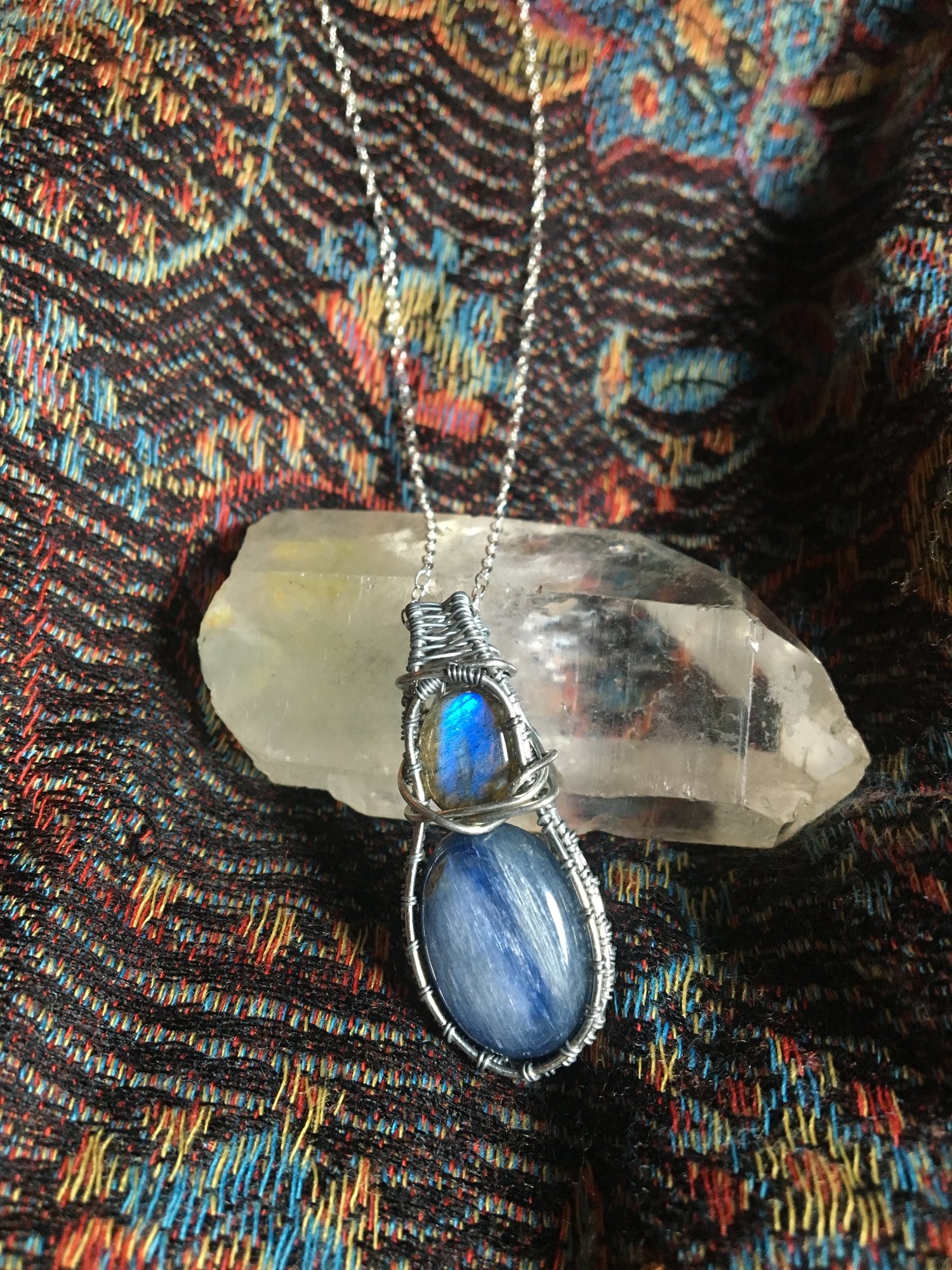 Labradorite/Kyanite