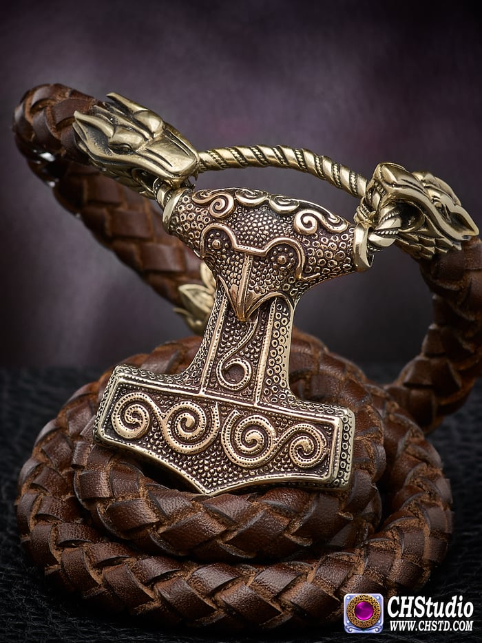 C.H.Studio — Thor's Hammer MJOLNIR SKANE Leather Necklace