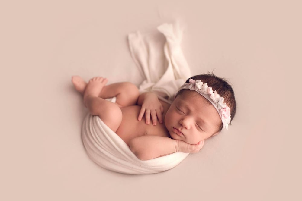 Image of **NEW** Wrapped Mini Newborn Session