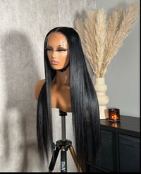 Straight wig 