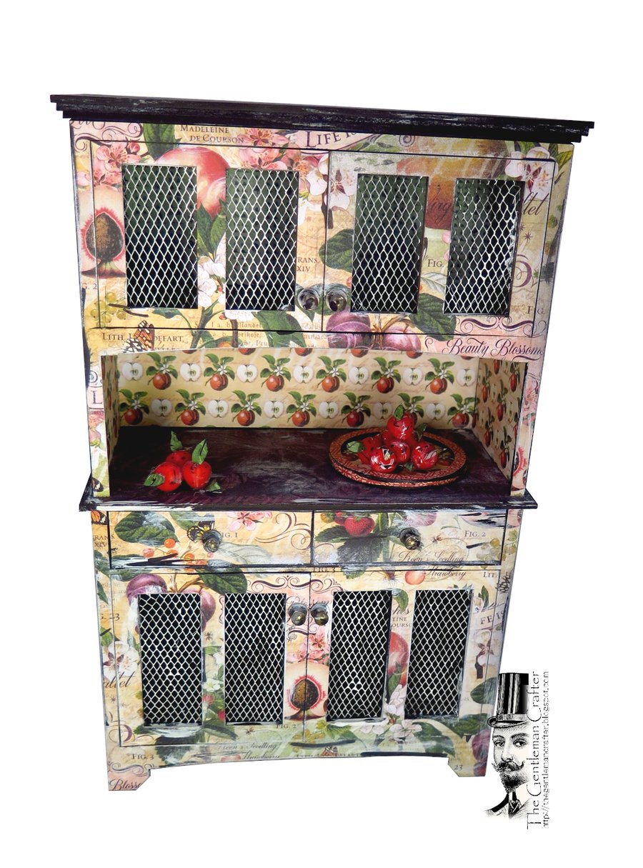 Image of Kitchen Hutch- With Paper Cut to Match