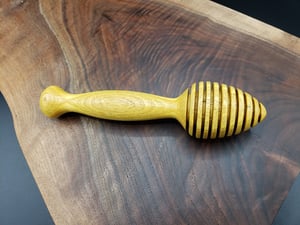 Image of Pointed Mulberry Honey Dipper
