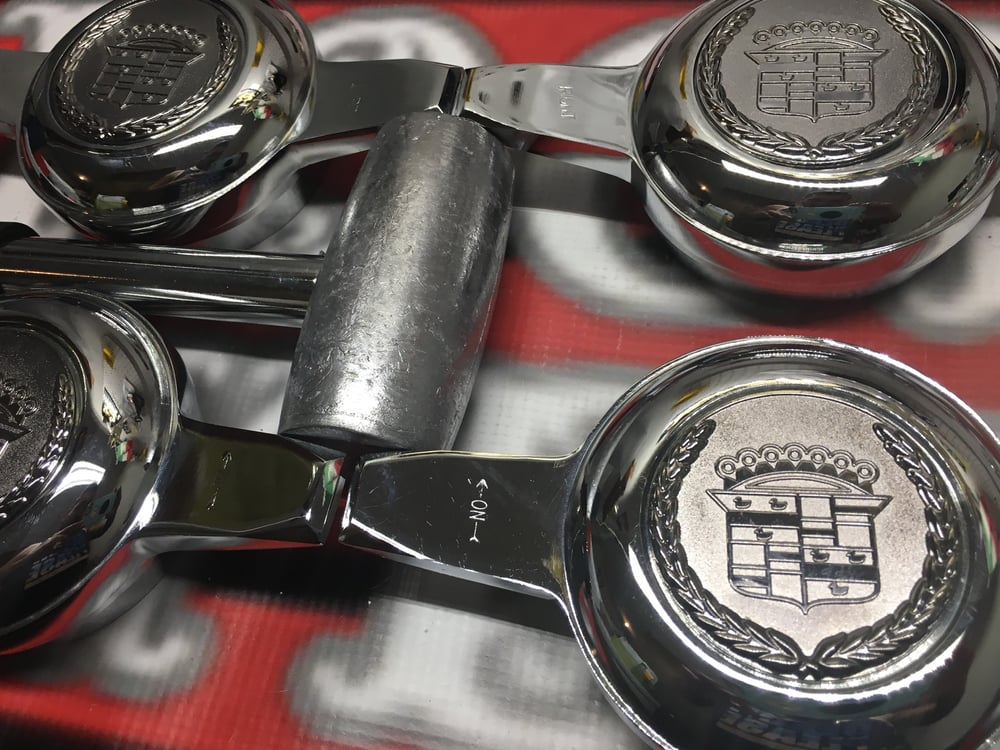 Image of Cadillac chrome 2 bar straight knock off set (4)