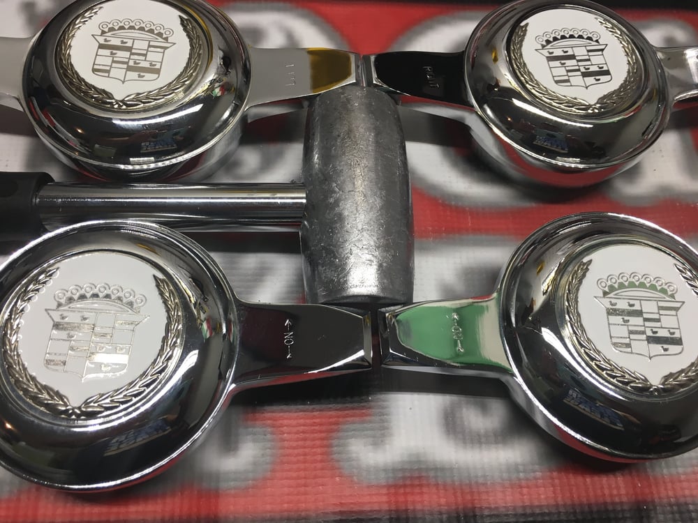 Image of Cadillac 2 bar straight knock off set (4)