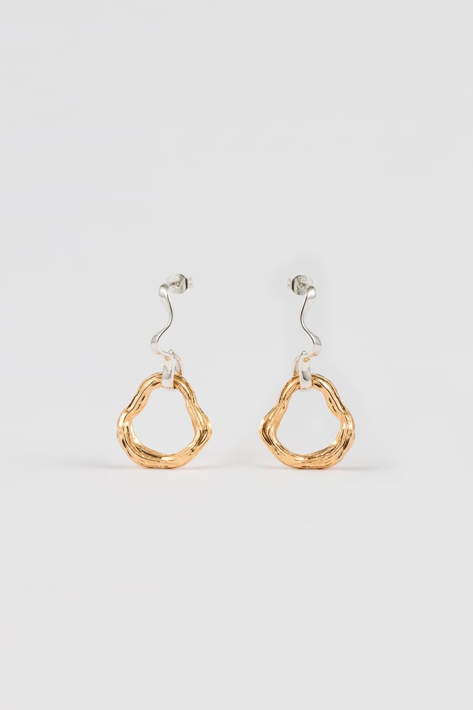 Image of scopa earrings