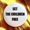 Button #12 (Free The Children)