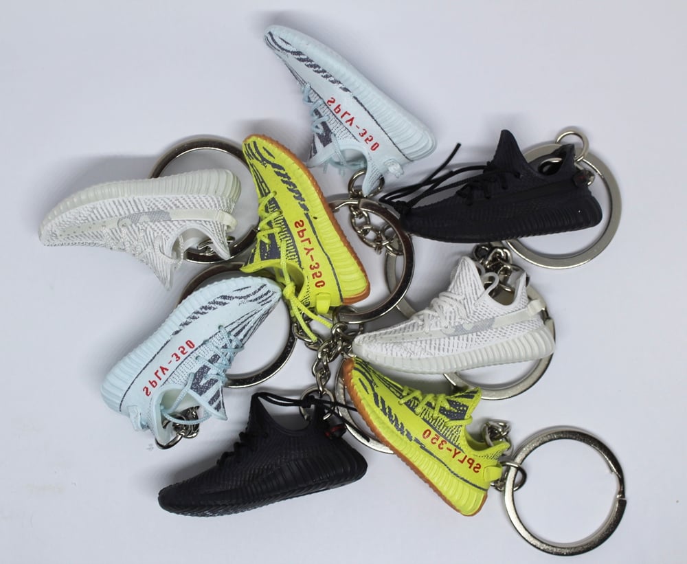 Image of Yeezy Boost 350 v2 3D Keychains 