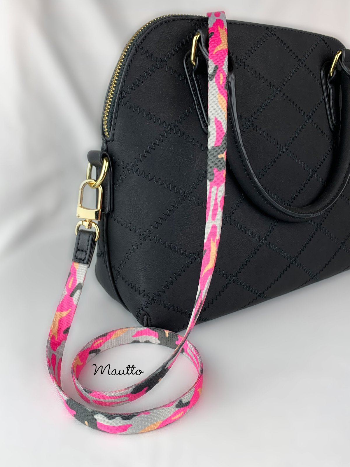 pink bag strap