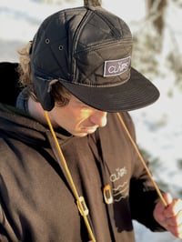 Image 2 of WINTER SNAPBACK PREMIUM