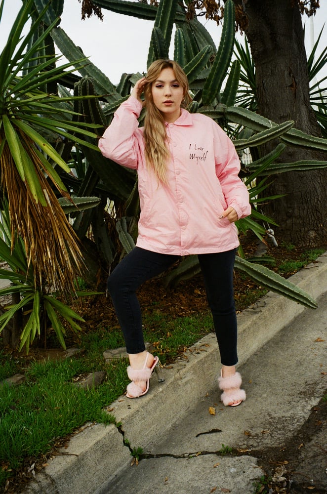 Carhartt coach 2025 jacket pink