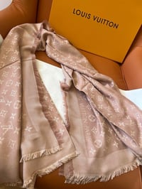 Image 12 of LV15 Scarf