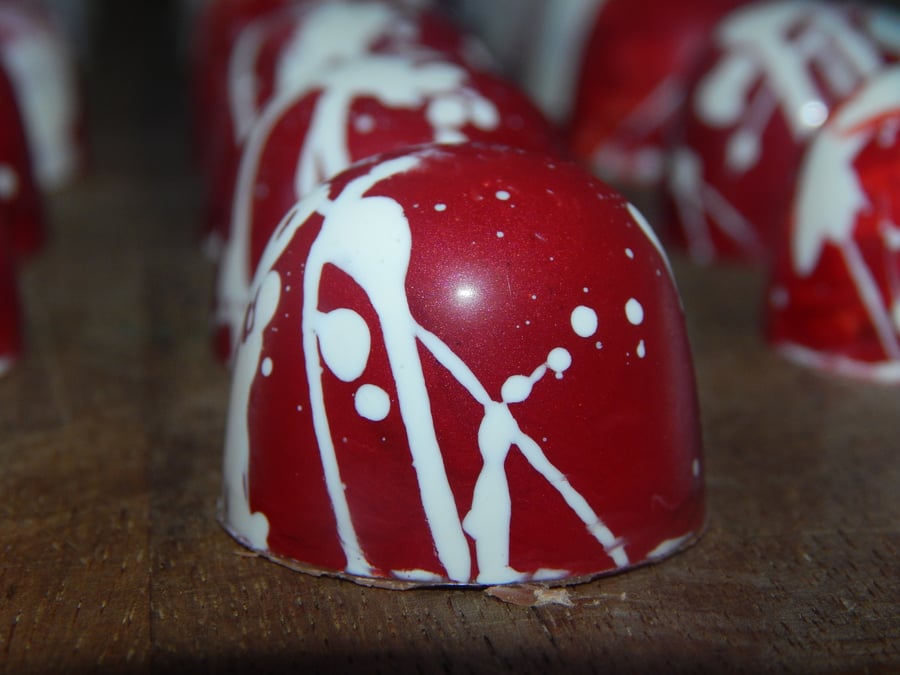 Image of 15 Ct. Hand Painted Bonbons