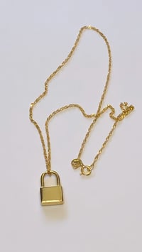 Image 4 of The Goldie Lock by NV