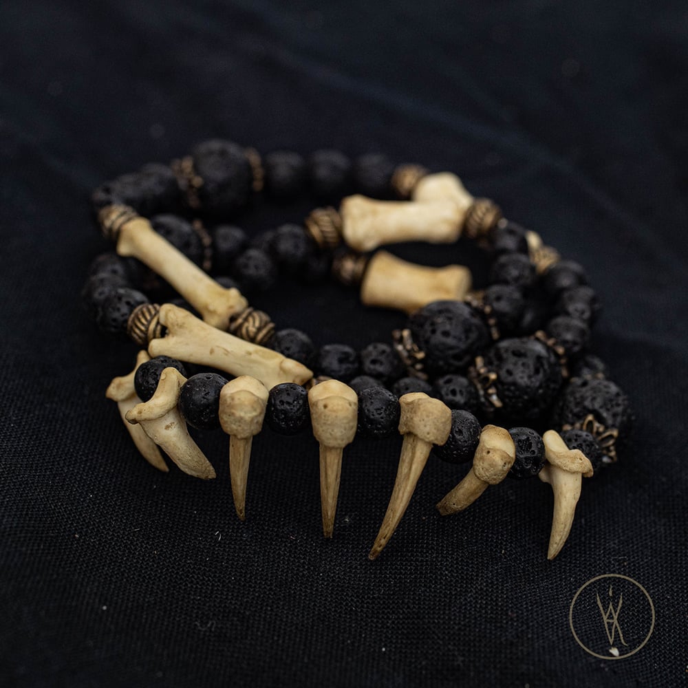 Image of ⋮ Zerfetzer ⋮ Bracelet (size XXS or XXL)