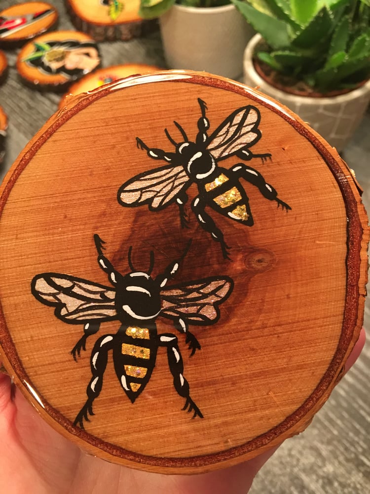 Image of Double bees