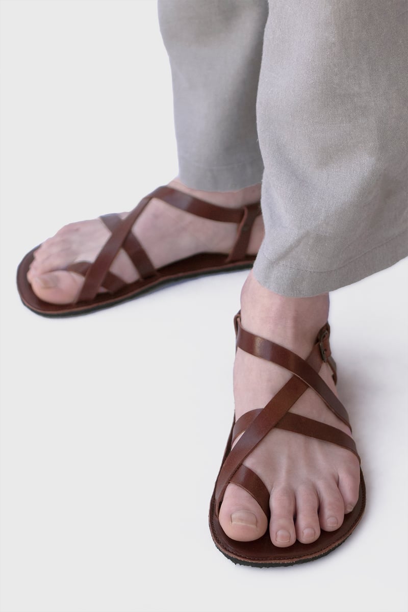 The Drifter - Rugged Handmade Leather Flip Flops for All Adventures –  Wavebreak Leather