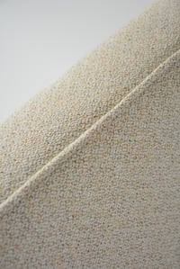 Image 4 of Fauteuil beige chiné