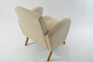 Image of Fauteuil ondulaire beige