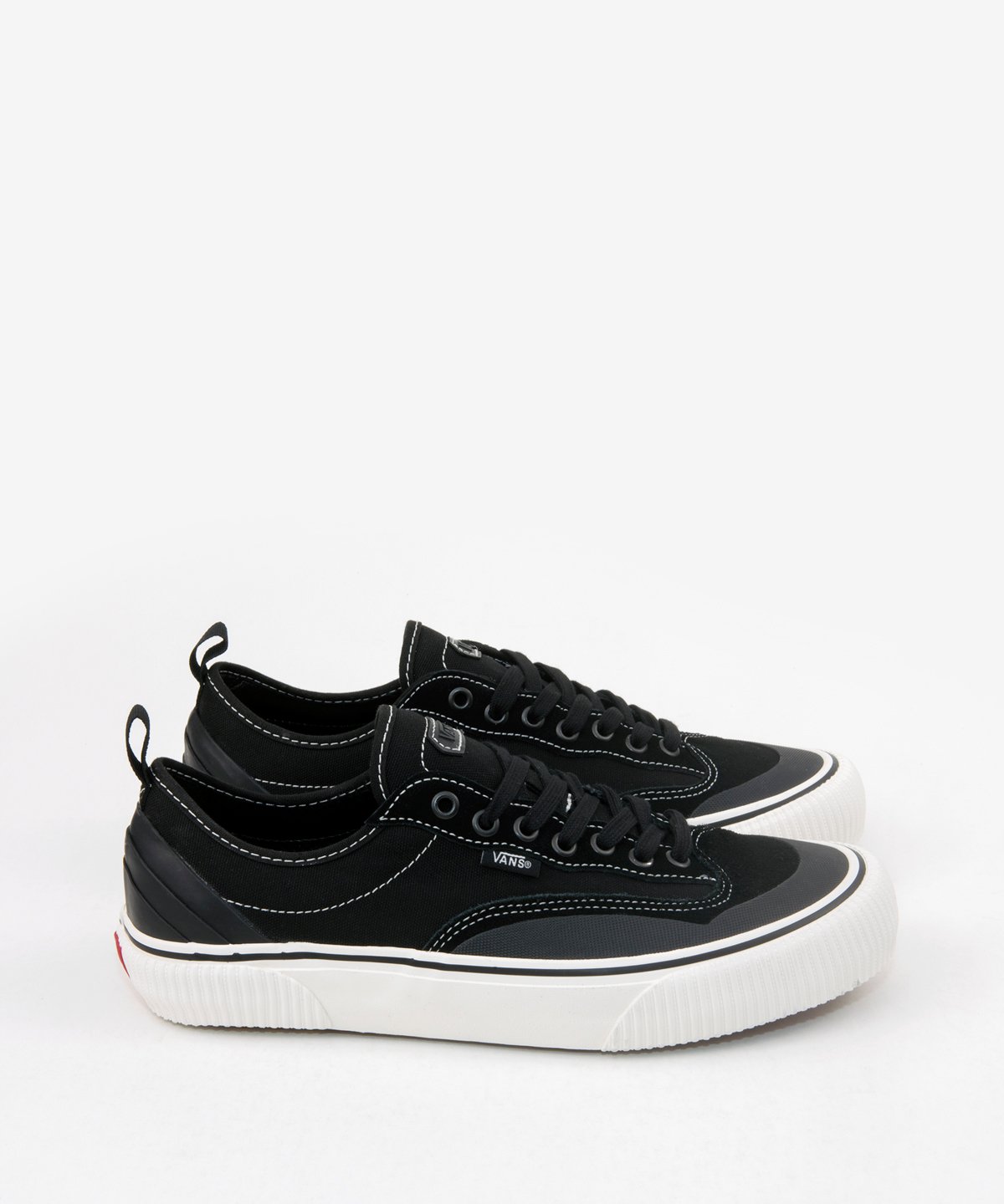 vans destruct white